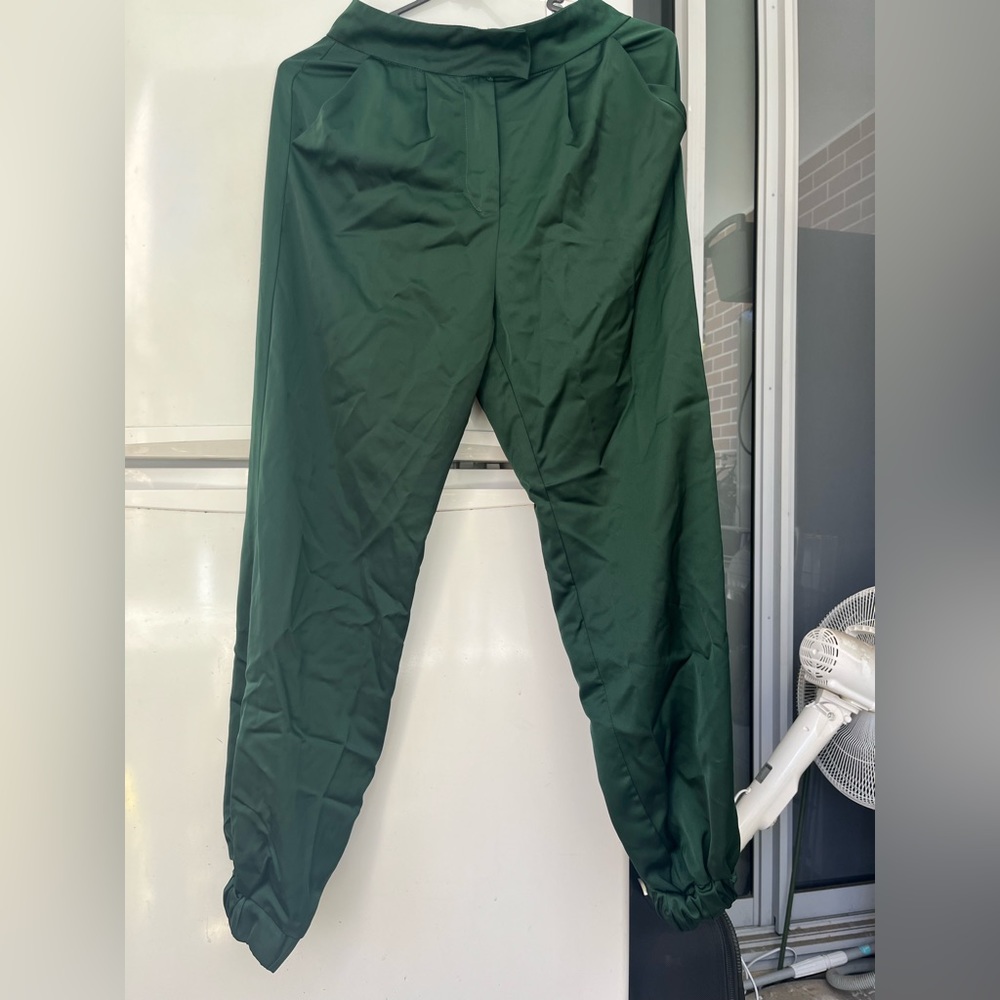 Preloved Pants - Picture 2 of 2